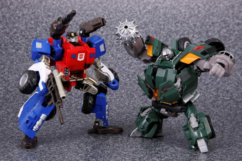 Transformers Cloud TFC-A04 Roadbuster 360 Spin Images Show
